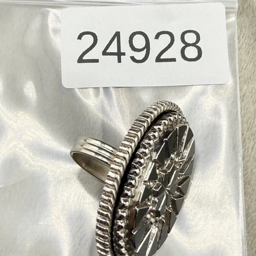 Vintage Yochi Ring Silver Tone Adjustable Glass Starburst Cocktail 10